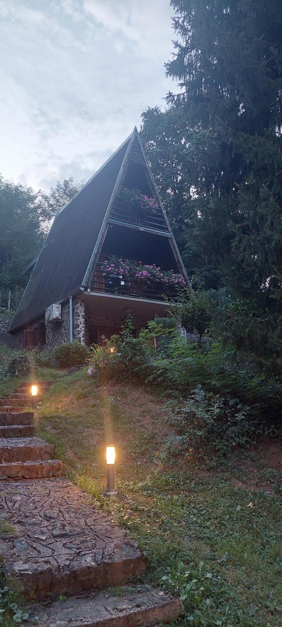 Holiday Home Dragonfly River House On Korana Near Plitvice And Mreznica Barilovic エクステリア 写真